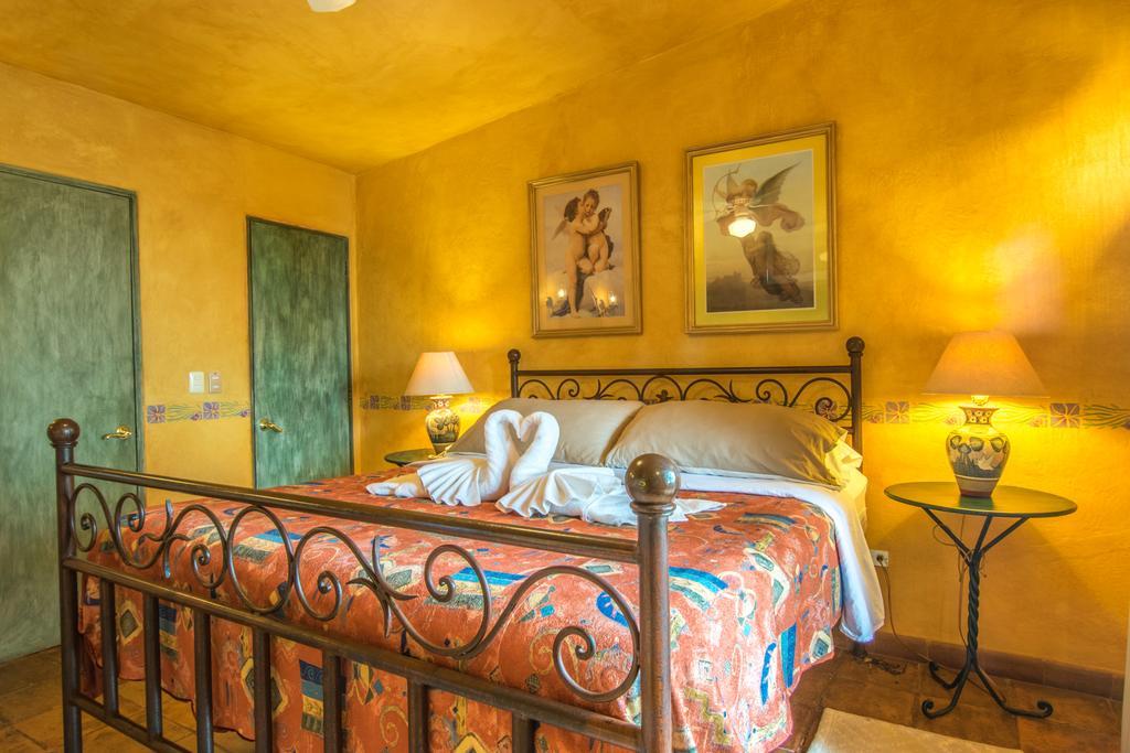 Отель Casa Puesta Del Sol Альенде Экстерьер фото