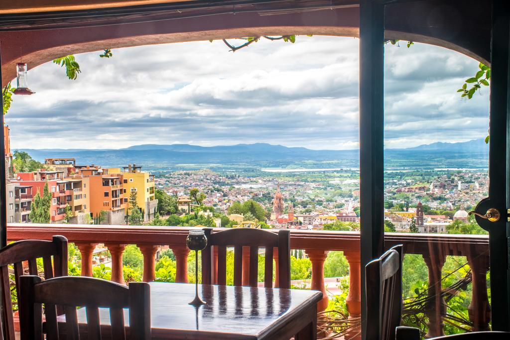 Отель Casa Puesta Del Sol Альенде Экстерьер фото